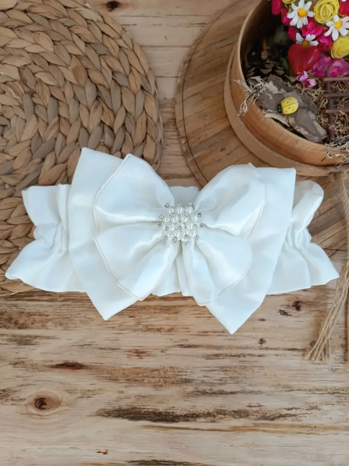 Yenidoğan Wool Yün Kumaş Taç Nakışlı Güpür Duvaklı Fiyonk Prizma Taş Unisex Kundak Bebek Battaniyesi