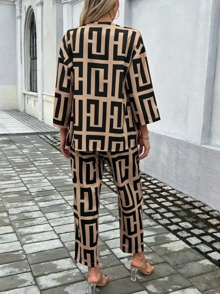 Kadın Uzun Kollu önü Açık Desenli Iki Iplik Ceket Ve Pantolon Ikili Takım