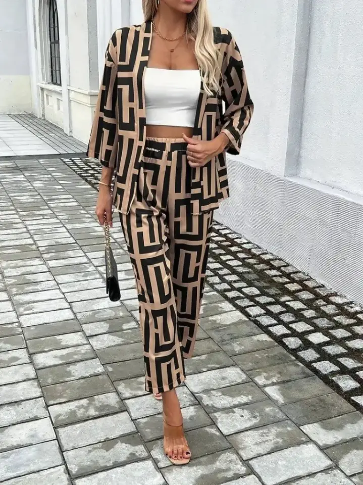 Kadın Uzun Kollu önü Açık Desenli Iki Iplik Ceket Ve Pantolon Ikili Takım