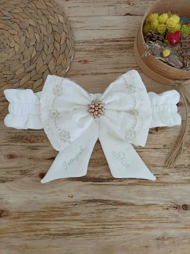 Yenidoğan Sahra Taç Nakışlı Plazma Taşlı Güpürlü Fiyonklu Duvaklı Trilüks Kundak Bebek Battaniyesi