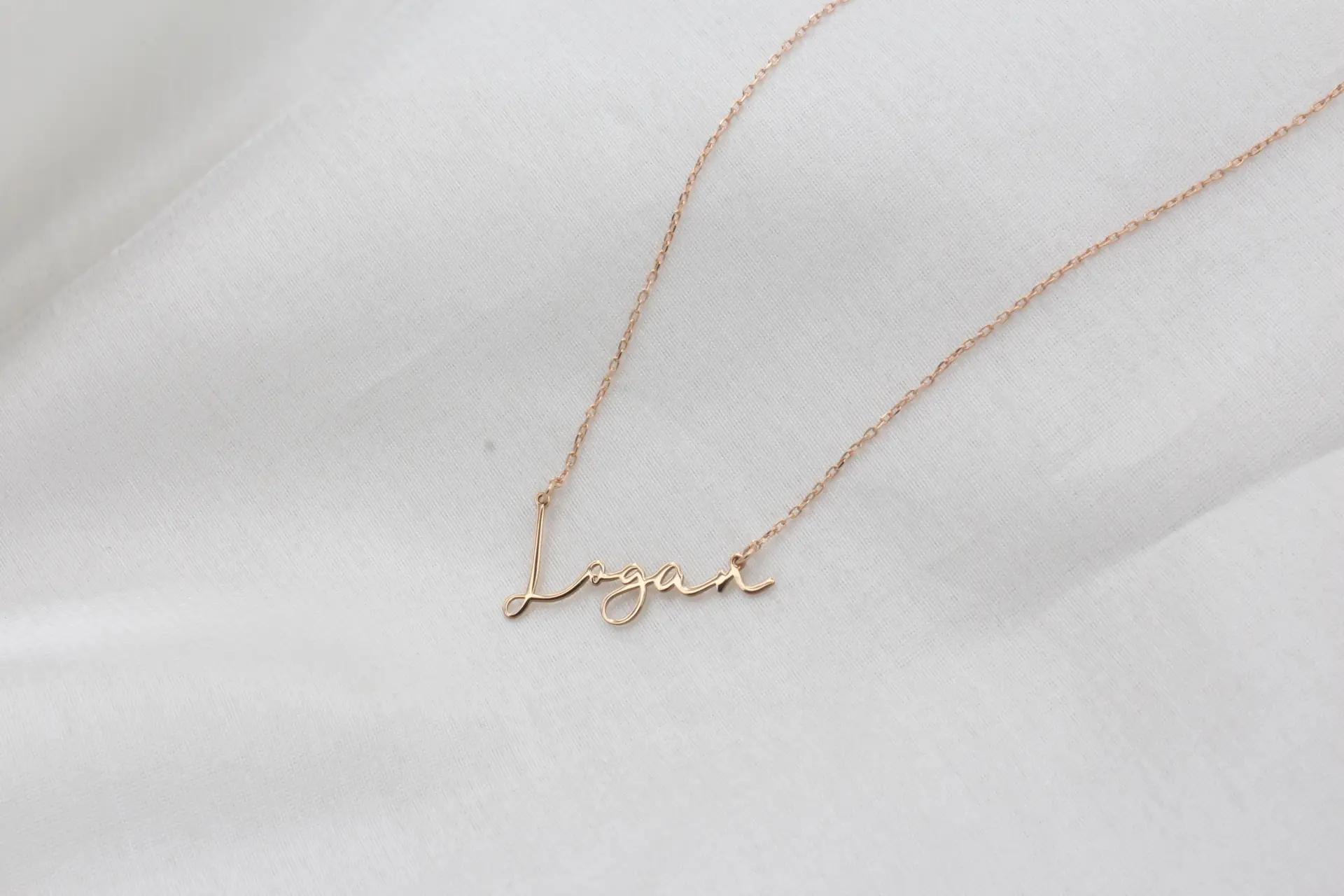 Kişiye Özel İsimli Kolye – 14K Altın Kaplama