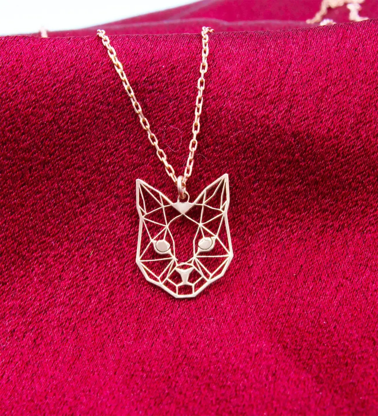 14K Altın Kaplama / Gümüş Geometrik Kedi Kolye