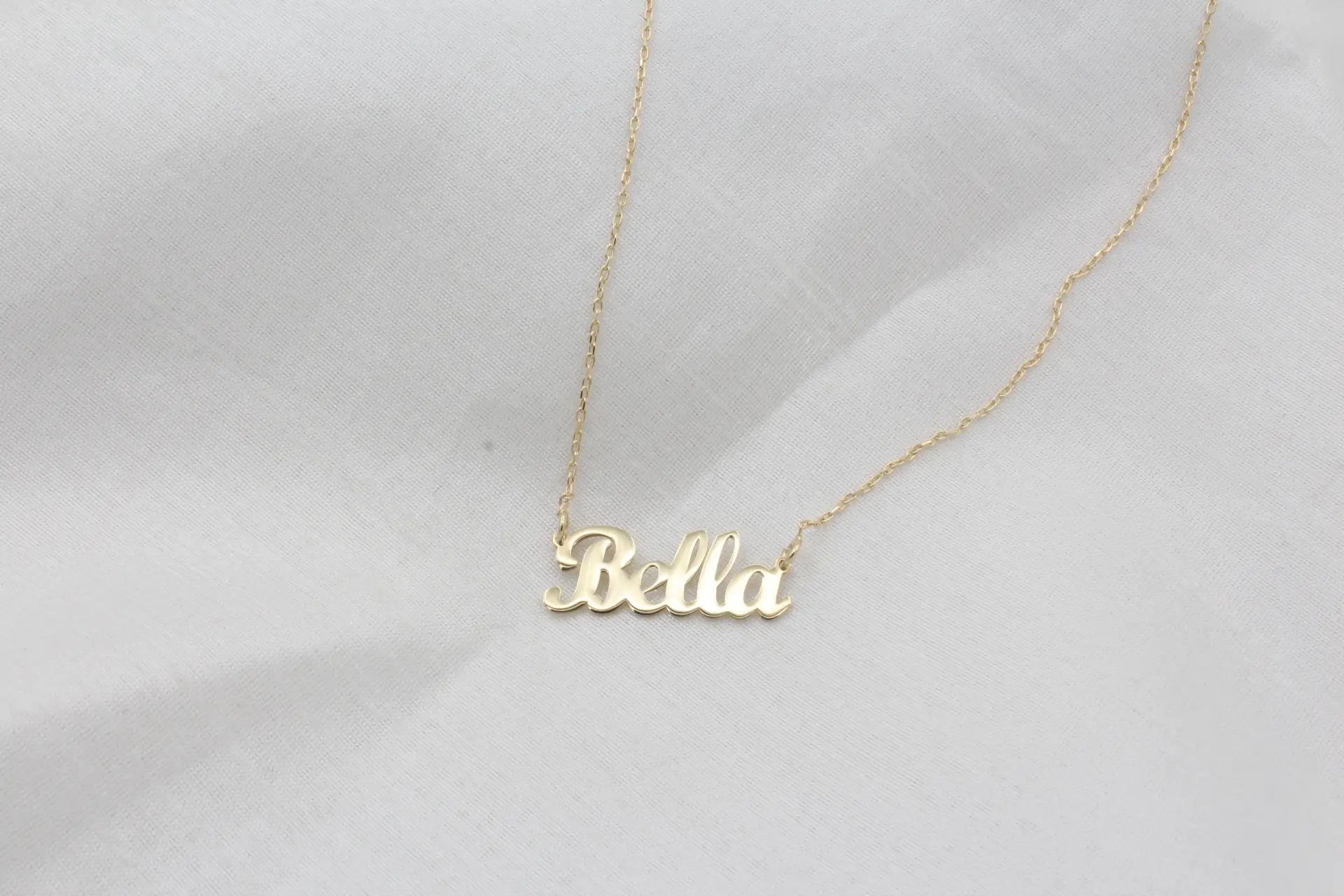 Kişiye Özel İsimli Kolye – 14K Altın Kaplama