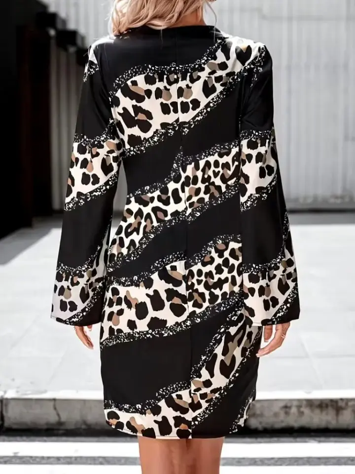 Kadın Uzun Kollu Kruvaze Yakalı Asimetrik Detaylı Mini Modal Elbise