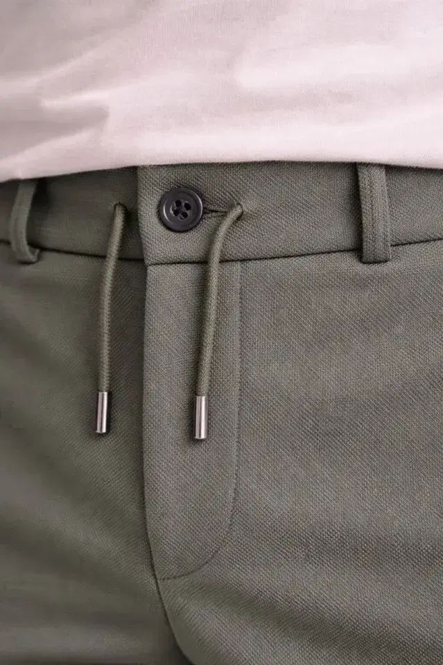 Erkek Diagonel Mikro Dokulu Duble Paça Cepli Pantolon Bağcıklı Bel, Modern Kesim - Haki